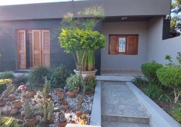 Casa en Venta calle Presidente Alfonsin