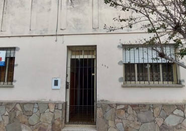 CASA EN VENTA, Calle SERRANO y ANDRADE