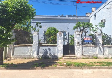 CASA EN VENTA, CALLE ETCHEVEHERE CASI ESQUINA BROWN
